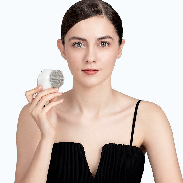 Electric Silicone Facial Cleansing Device